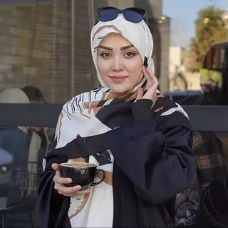 روسری نخی کرم نود جذاب با برگ های درشت و زیبا کد ana2995 آنالیا اسکارف با ارسال رایگان 
