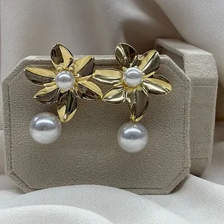 گوشواره گل