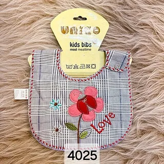 پیشبند unico سایز صفر تا ۶ ماه کد ۴۰۲۵