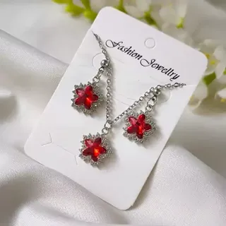 گردنبند ستاره نگیندار