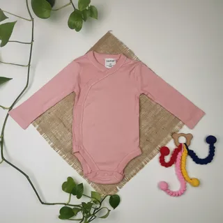 بادی نوزادی دخترانه آستین بلند برند Lily and Dan طرح کبریتی صورتی رنگ