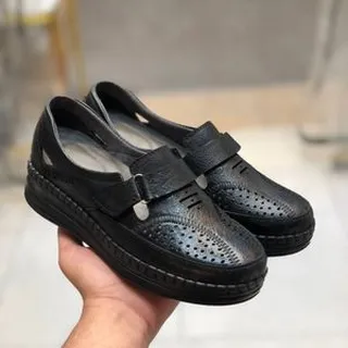 کفش طبی زنانه چسبی تابستانه رنگ مشکی