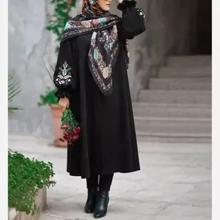 مانتو بلند مازراتی گلدوزی شده سروناز  