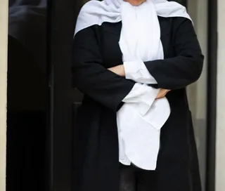روسری وال سفید