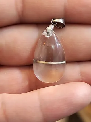 گردنبند سنگ کوارتز یا در نجف