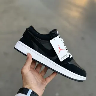 Air jordan 1 low مشکی زیره سفید کد(1062)