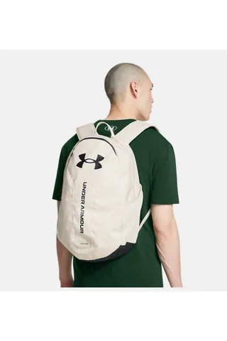 <span class="text-styled__StyledSpan-sc-d280c10c-1 dvOaRP">Under Armour< span>کوله پشتی Ua Hustle Lite -647