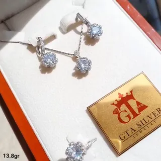 نیم ست میکرو نقره 925 ابکاری طلاضمانتی