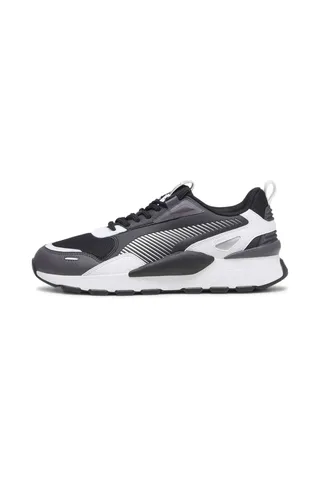 <span class="text-styled__StyledSpan-sc-d280c10c-1 dvOaRP">Puma< span>RS 3.0 Essentials