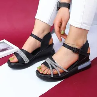 صندل تابستانه زنانه لژدار نگینی