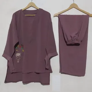 ست تونیک شلوار قواره دار ابروبادی گلدوزی شده 