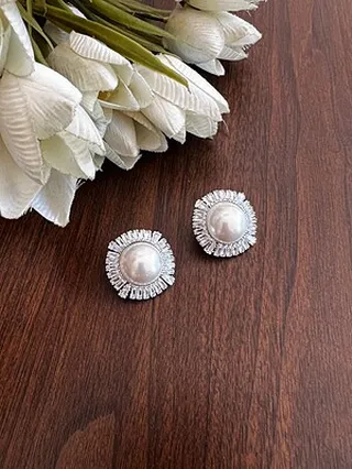 گوشواره مرواریدی