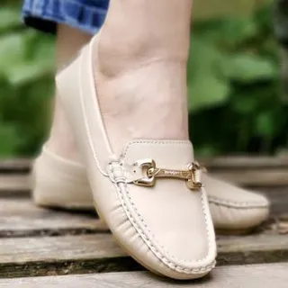 کالج کرم ۳۳۳۰۰۴۶۱ ۱