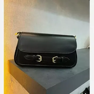 کیف وارداتی اورجینال شیک چرم مشکی زنانه دخترانه دوشی دستی جادار جا دار مجلسی اسپرت اسپورت پاسپورتی پاسپرتی صندوقی نرم