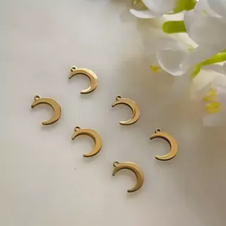 پلاک آویز ساعتی طرح ماه طلایی(فروش محصول  بصورت دونه ای میباشد)