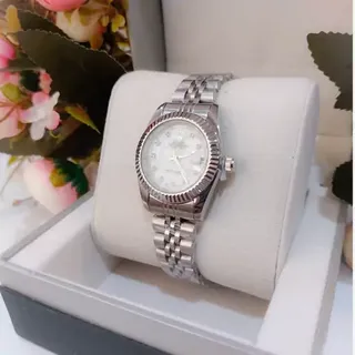 ساعت رولکس زنانه DATEJUST با کیفیت سیلور صفحه آبی نفتی تاریخ دار