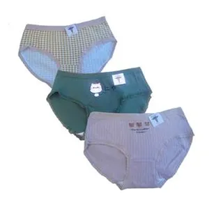 شورت زنانه مدل نخی عروسکی بسته 3 عددی