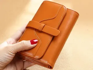 کیف پول �و کیف کارت زنانه چرم IOS Aiguoshi Wallet women's short 2013