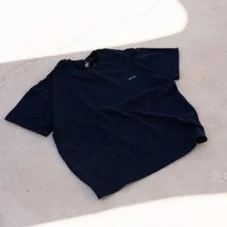 تیشرت باکسی آبی تیره مدل پروانه | طهران هایپ