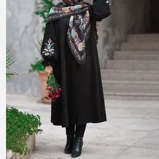 مانتو گلدوزی شده مزون دوز عیدانه در سه سایز