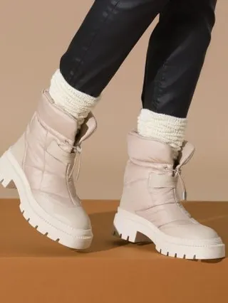 بوت و نیم بوت زنانه بژ پیرکاردین