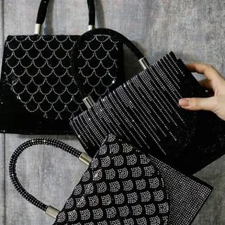 کیف مجلسی نگینی ۳۹۳۰۰۱۲۱۶