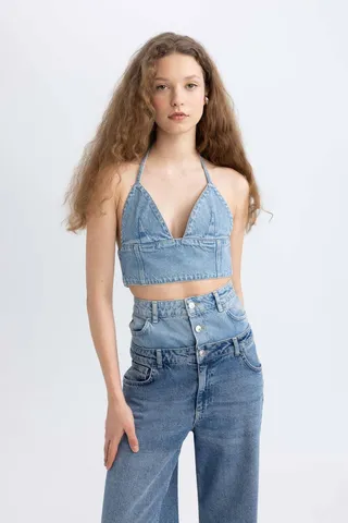 Defactoبلوز جین Afra x DeFacto Halter Crop