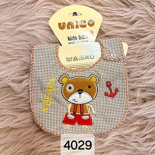 پیشبند unico سایز صفر تا ۶ ماه کد ۴۰۲۹