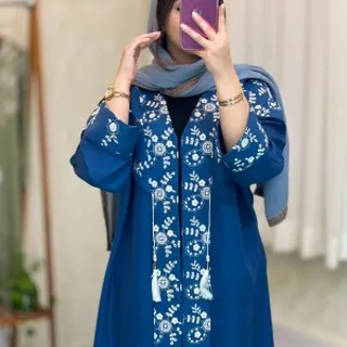 مانتو بلند زنانه جلوبسته مدل رزا