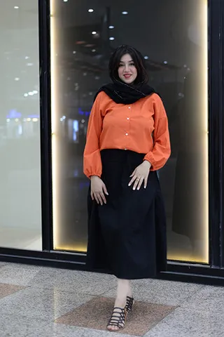 ست دامن مشکی و شومیز نارنجی زنانه لینن شست شده وارداتی 7192