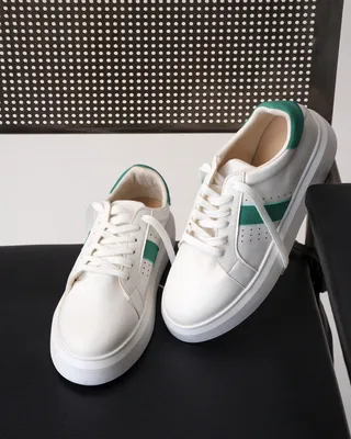کفش اسپرت زنانه مدل Stradivarius Sneakers - SKG2305