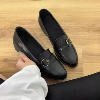 کالج جدید فوق العاده سبک وراحت باکیفیت سایز 37تا40 