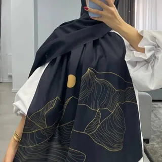 شال مشکی طرح ماه