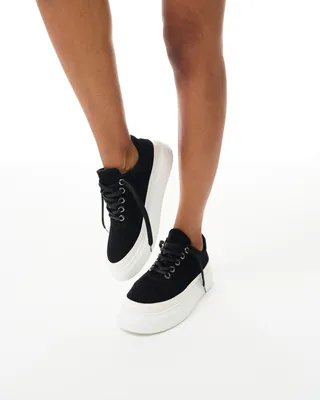 کفش راحتی زنانه استرادیواریوس مدل Stradivarius Sneakers - SKB W87